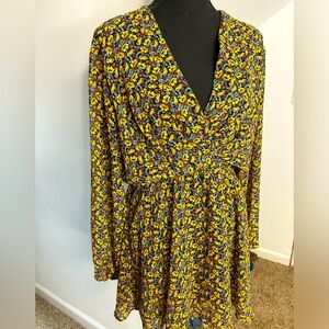 ZARA v neck dress-medium